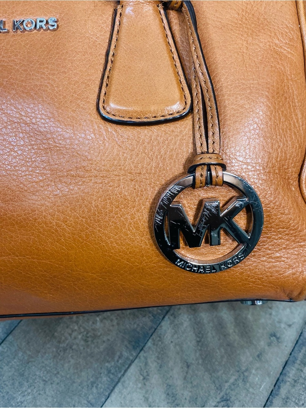 Michael Kors Sophie Large Leather Satchel – Luggage Brown - Picture 8 of 13